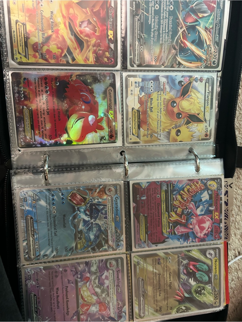 Pokemon cards- pack of 25